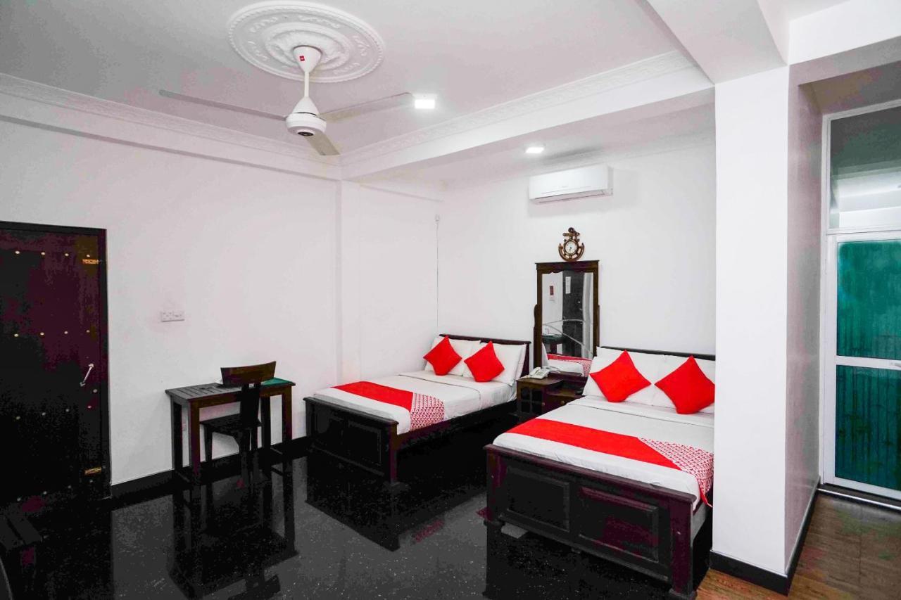Shirantha Hotel Galle Exterior photo